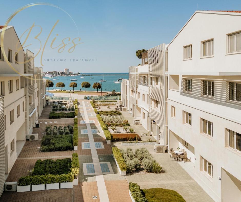 אומאג Supreme Apartment Bliss מראה חיצוני תמונה